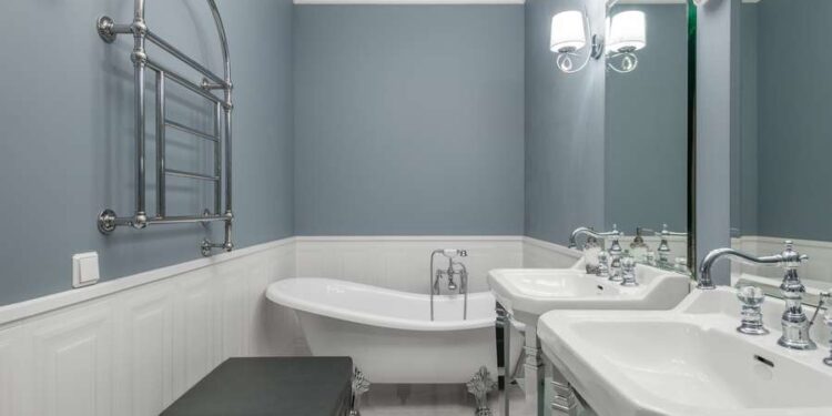 How To Organize Your Bathroom: 10 Easy Steps