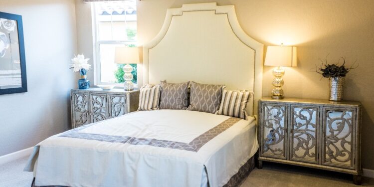 6 Small Bedroom Tips That Can Improve Your Sleeping Experience: