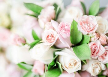 A Guide To The Best Artificial Peonies To Buy For Spring