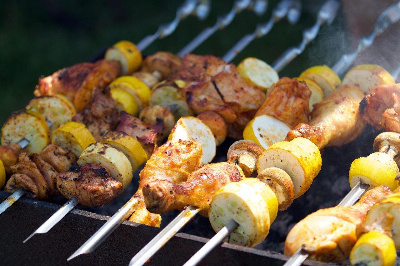 Outdoor Cooking Stations For Rustic BBQ Party