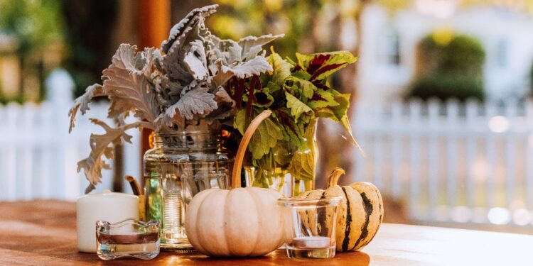 6 Amazing Rustic Fall Table Setting Ideas