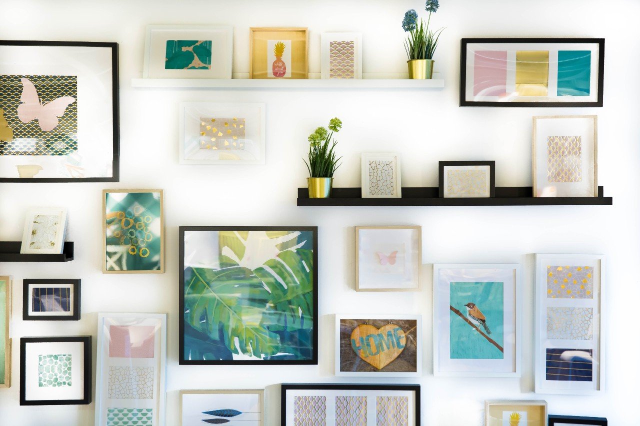 How To Style Your Shelves In 4 Simple Effortless Steps Homdeck