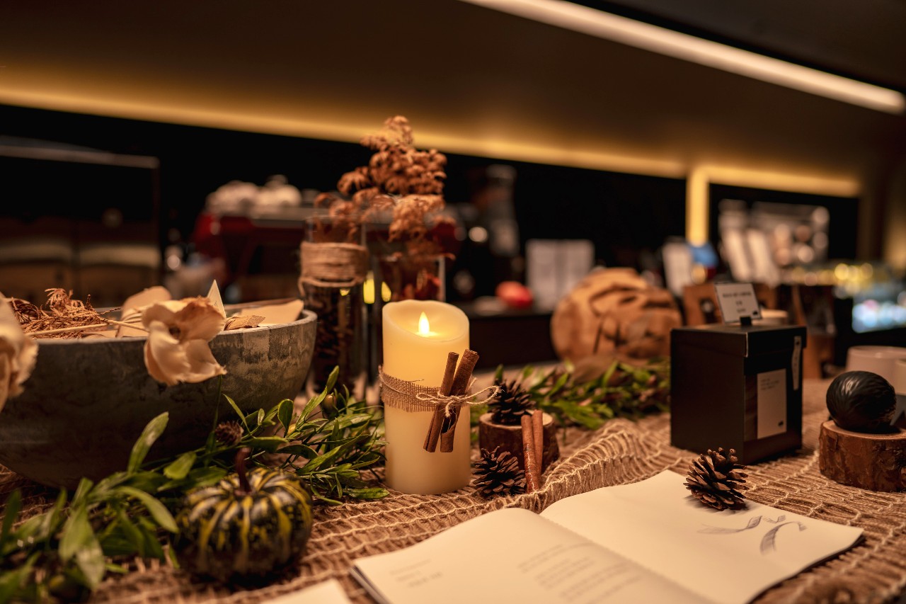 8 Thanksgiving Table Setting Ideas That Will Make Your Holiday More Memorable Thanksgiving Table Setting Thanksgiving Table Setting